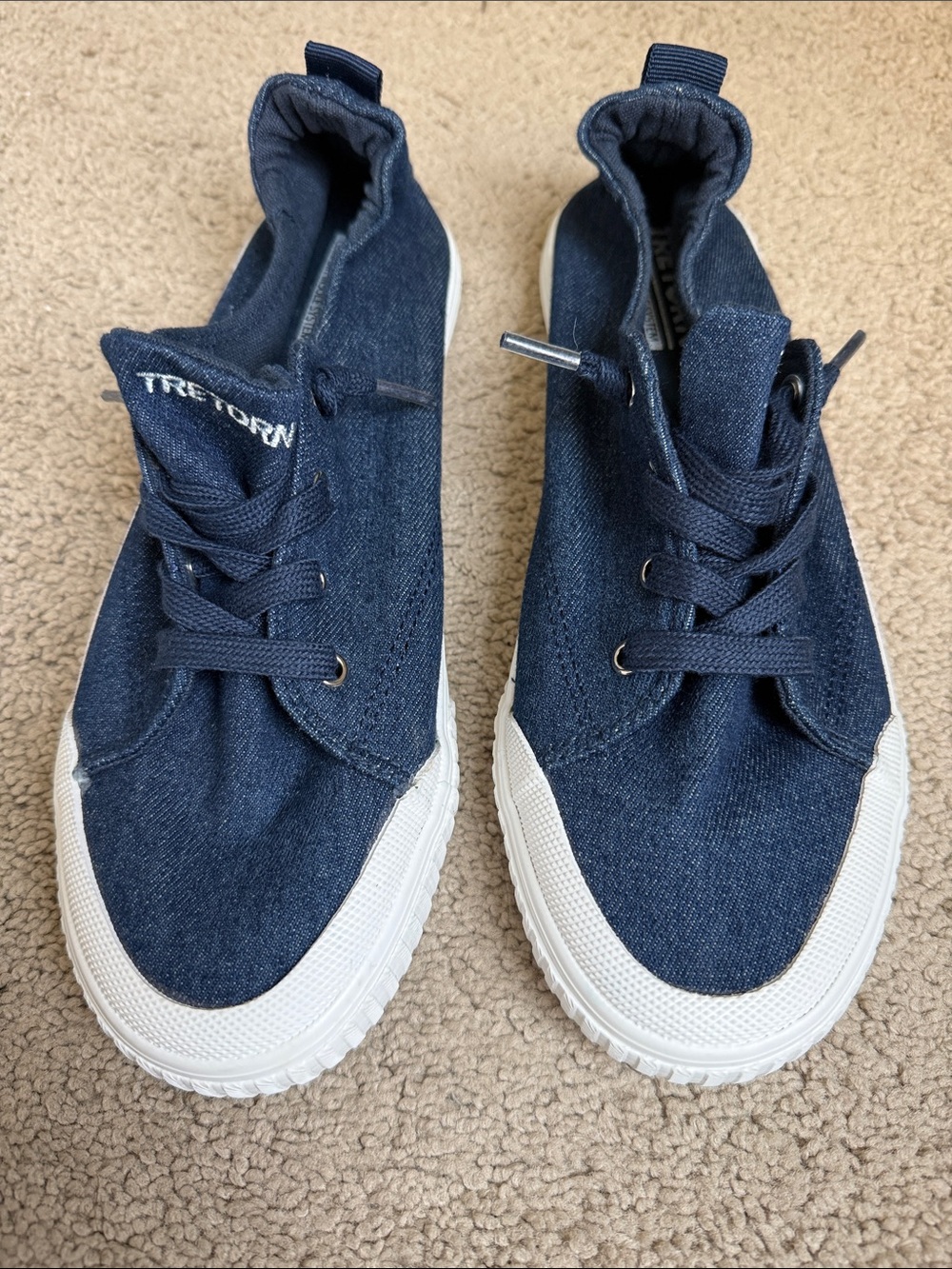 Tretorn Dark Navy Canvas Skate Sneakers with White Soles